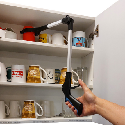 Ergonomic Folding Reacher - 90 Degree Swivel image 6
